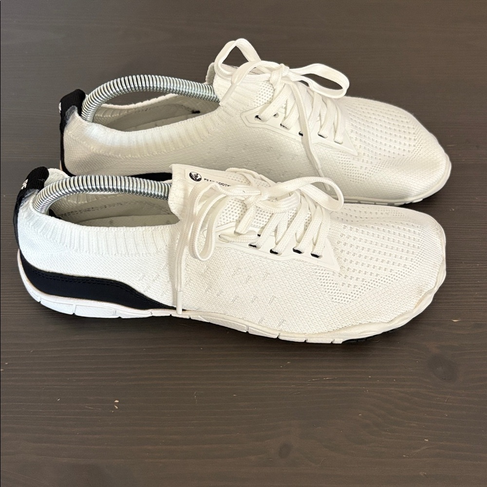 Peak Performance Anti-Slip Quick-Drying Aqua Shoes For Women White Black Size 40